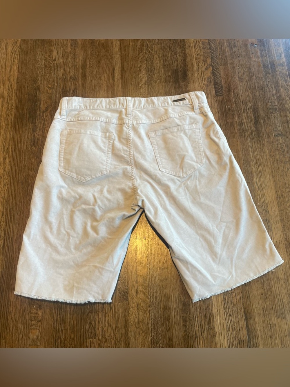 Carve Designs Tan Corduroy Shorts Frayed Hem - Size 2 - Picture 4 of 6